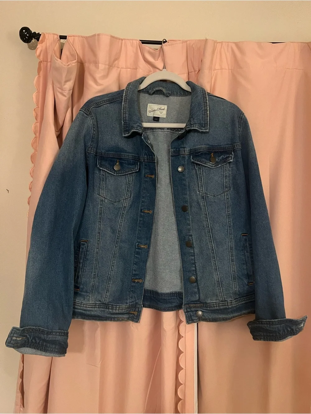 Universal Thread Classic Denim Jacket